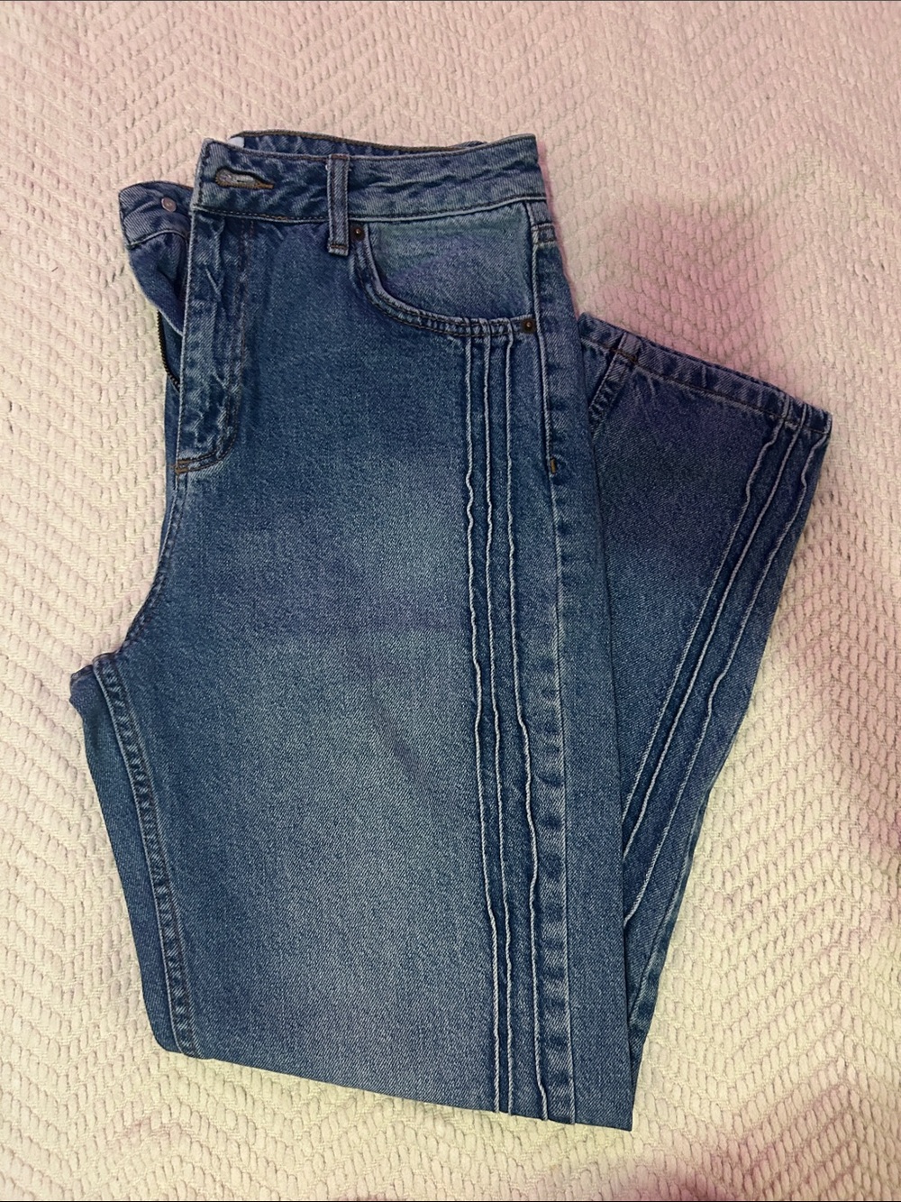BDG High-Waisted Ribbed Edge Detail